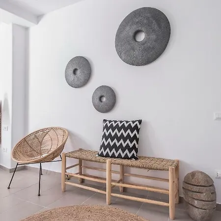 Little Venice Aparthotel 3*